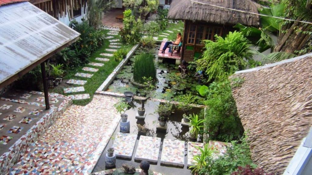 Bed and Breakfast The Lotus Garden Puerto Princesa Exterior foto