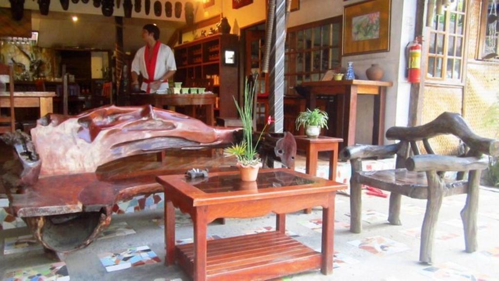 Bed and Breakfast The Lotus Garden Puerto Princesa Exterior foto