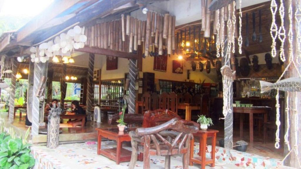 Bed and Breakfast The Lotus Garden Puerto Princesa Exterior foto