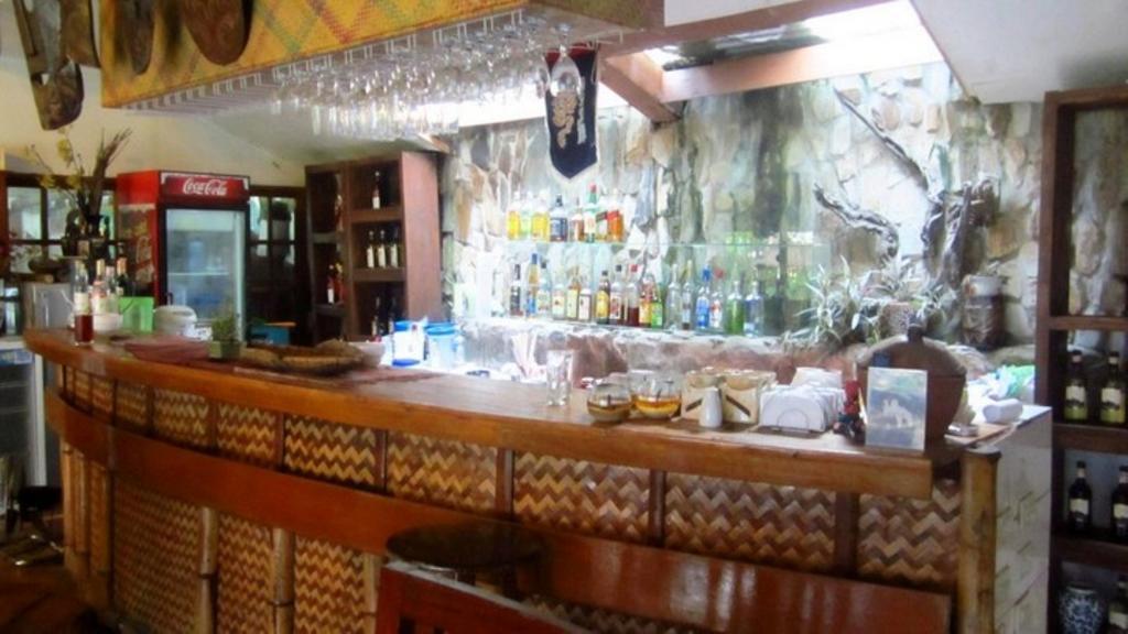 Bed and Breakfast The Lotus Garden Puerto Princesa Exterior foto