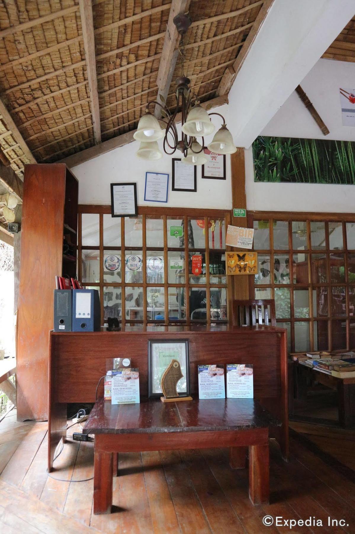 Bed and Breakfast The Lotus Garden Puerto Princesa Exterior foto